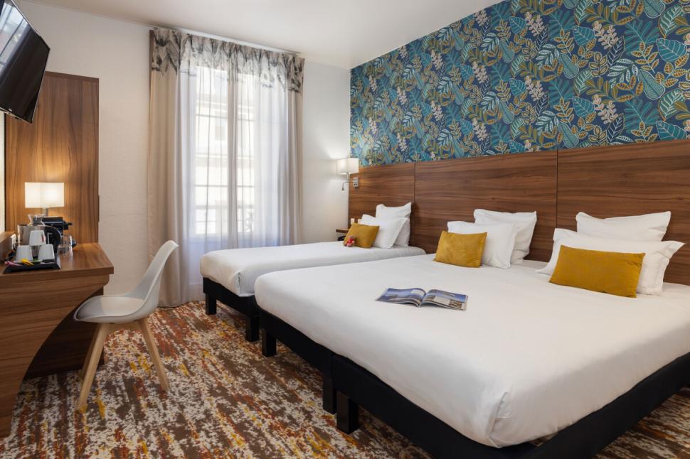 Superior Triple Room